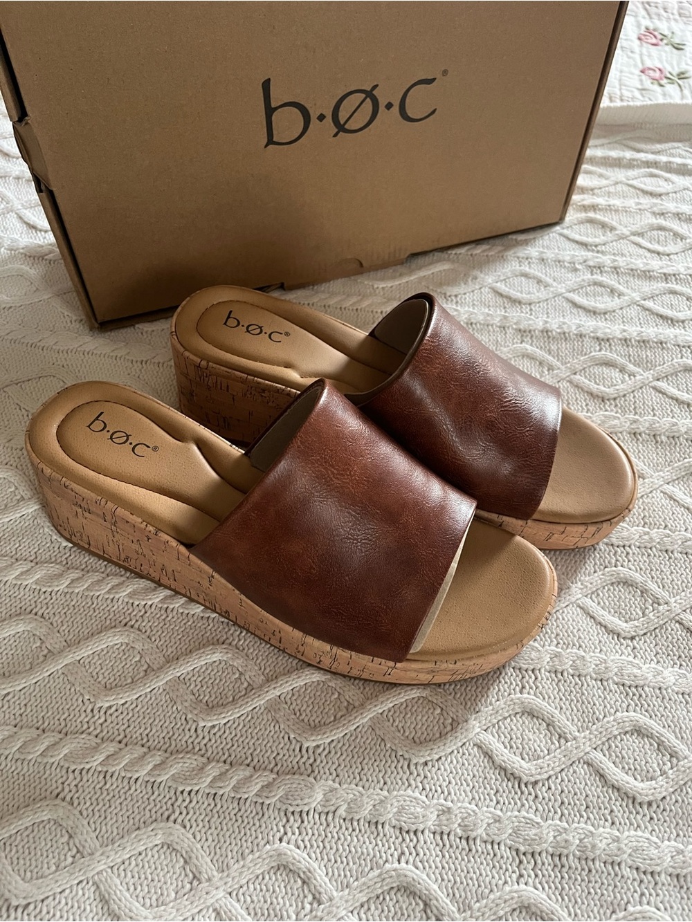 b.o.c. Dark Tan (Brown)”Savia” Wedge Slide Women’s Size 9